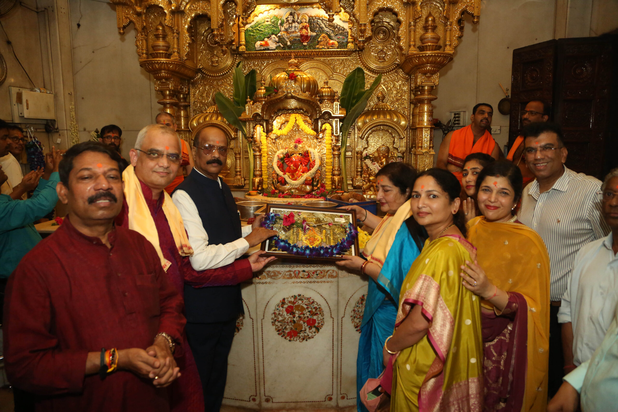 लोकप्रिय पार्श्वगायिका पद्मश्री डॉ. अनुराधा पौडवाल यांची नवी भक्तीमय स्वरभेट!