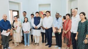 विश्वकोश निर्मिती मंडळातील उपक्रमांना शासनाचे पाठबळ – मराठी भाषा मंत्री दीपक केसरकर